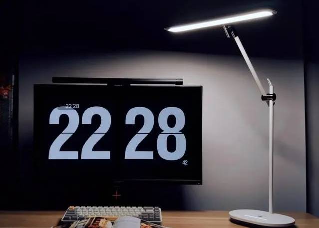 哪个牌子的护眼台灯好？护眼台灯十大排名新鲜出炉！