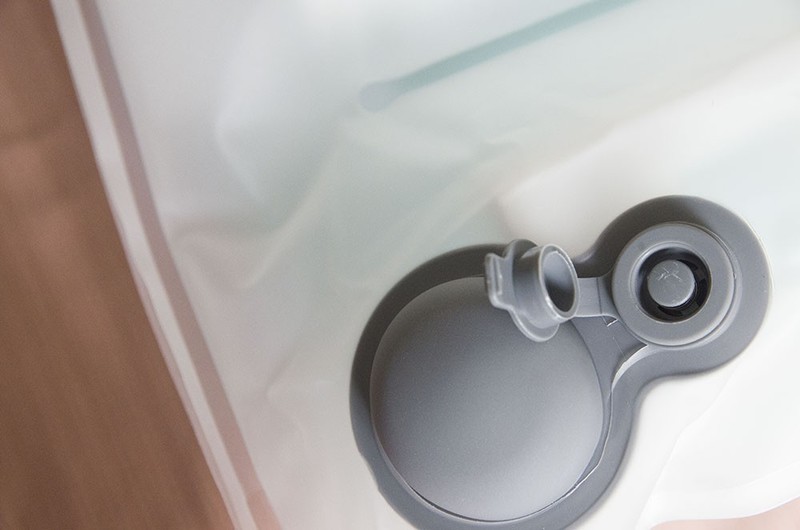 热得睡不着？入手添眠水气浮力枕来解决入睡困难的难题