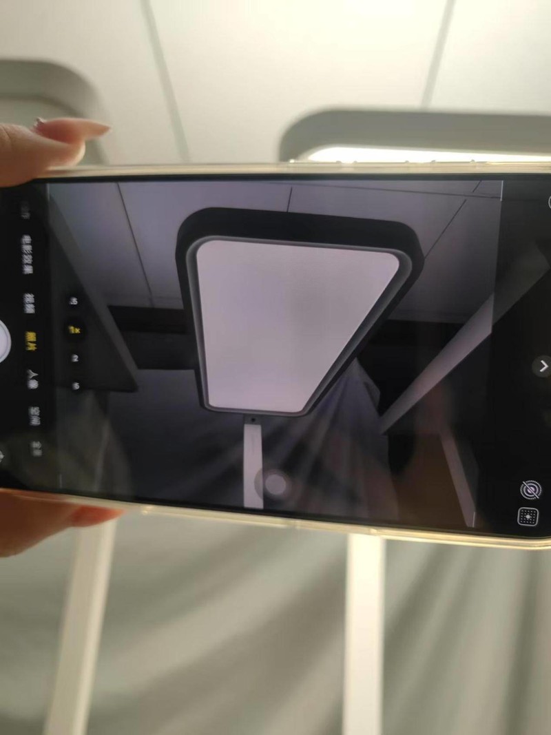 书客护眼大路灯怎么样？书客、柏曼、米家护眼灯测评数据大曝光！