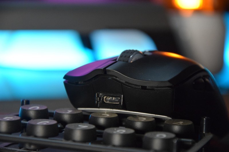 桌面升级改造：入坑七彩RGB光效污染，钛度TSG708先锋者测评