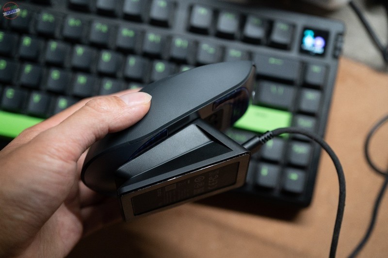 支持跨设备操作，自带横向霍尔感应滚轮，雷柏MT760系列鼠标上手