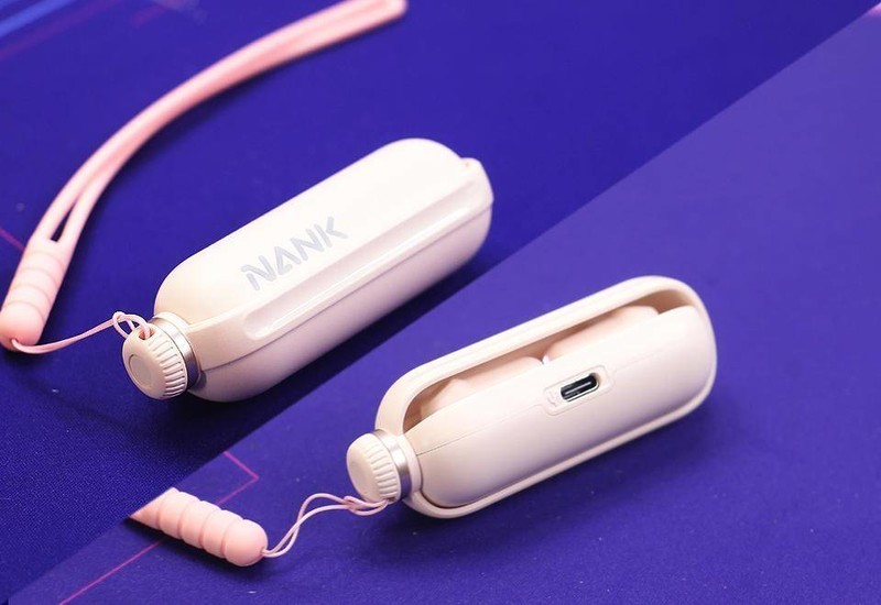 颜值超高，设计精妙，南 卡小音舱Lite2真无线蓝牙耳机