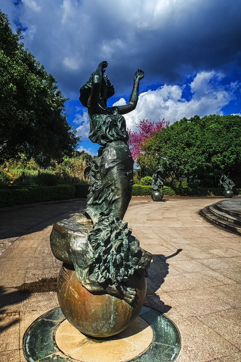 墨江·北回归线·双胞胎园