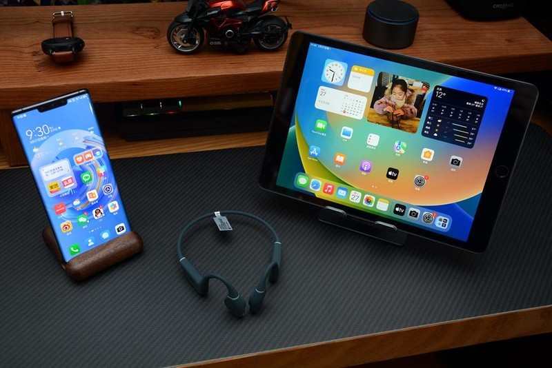 骨传导加持、运动伴侣，创新Outlier Free蓝牙耳机开箱