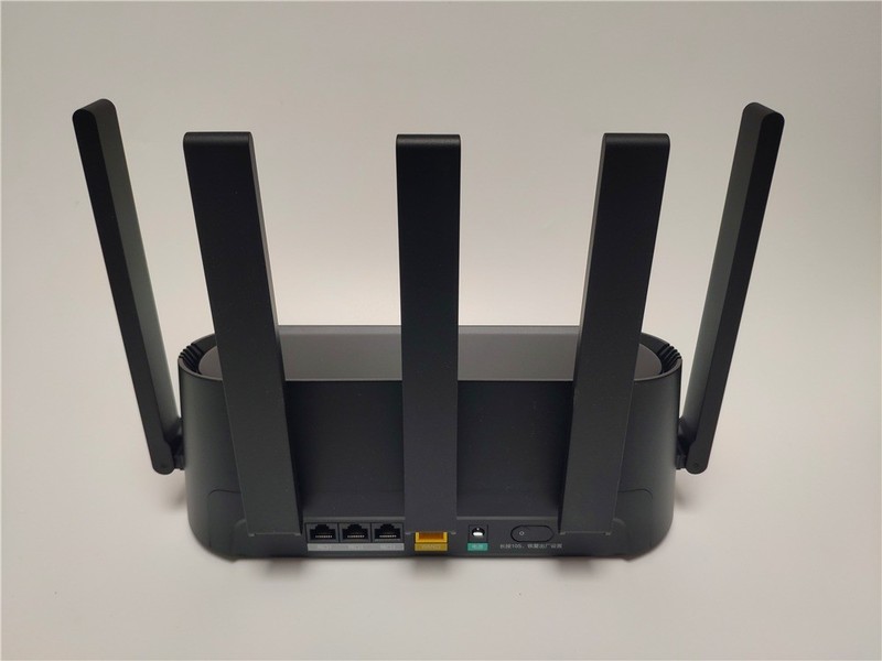 锐捷蜂鸟旗舰版路由器评测：全屋WiFi满格，从未如此简单