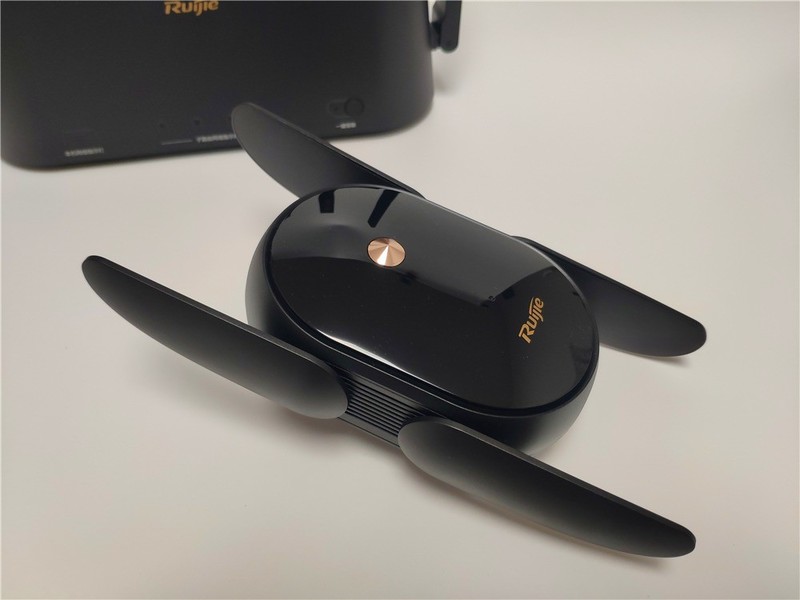 锐捷蜂鸟旗舰版路由器评测：全屋WiFi满格，从未如此简单