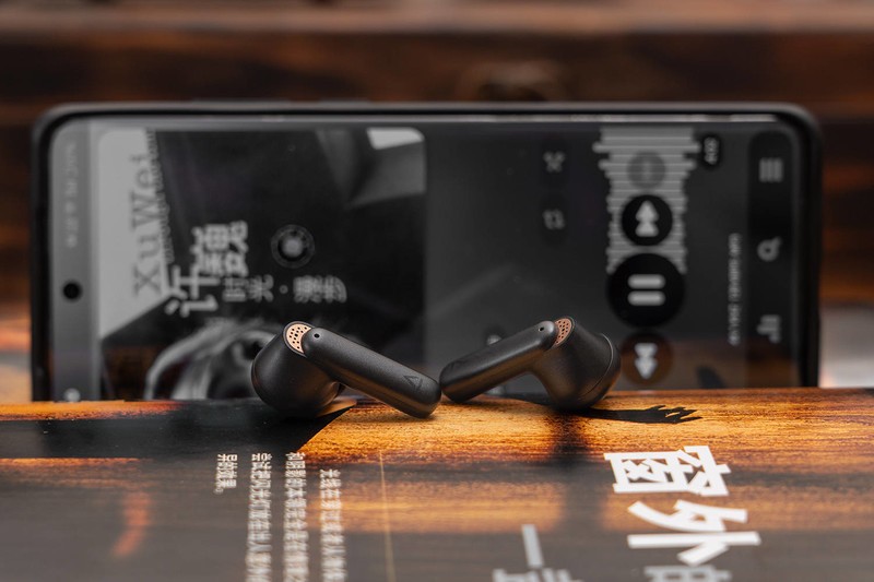 耳机革命 | 创新AURVANA ACE：xMEMS固态全硅发声单元，突破音质瓶颈