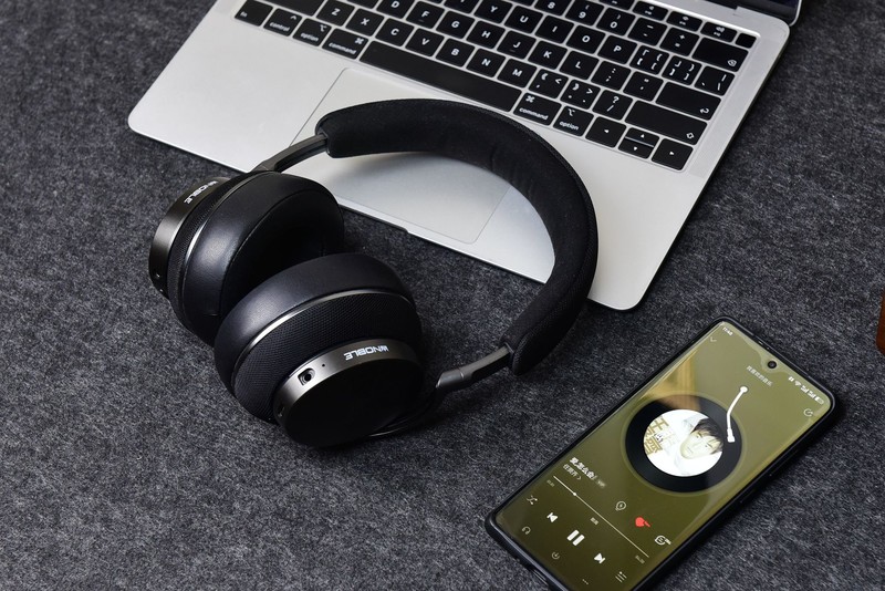 动圈平板双单元搭配突破降噪头戴耳机音质极限，Noble FoKus Apollo体验