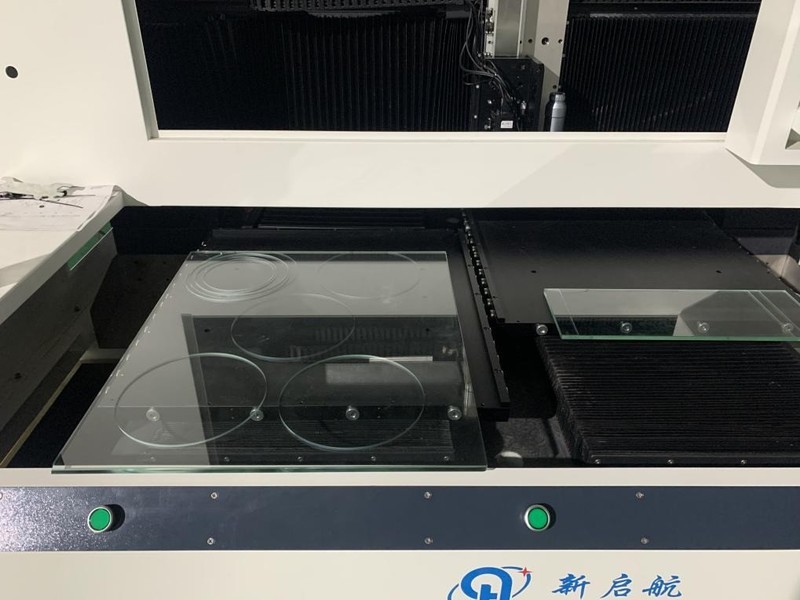 激光玻璃切割工艺相比传统水刀切割工艺，是如何解决环保问题？