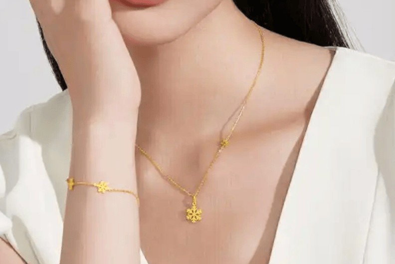 520情 人节送伴侣什么礼物好？这十种送女朋友礼物，她肯定喜欢