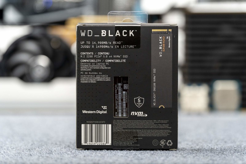 无限接近PCIe 5.0×4的理论极限，WD_BLACK SN8100 intel和AMD双配置测试