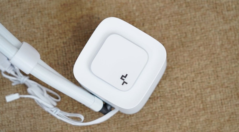 颜值性能我全都要，影驰金属大师5080评测&白色海景房主机分享