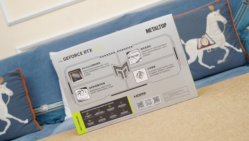 颜值性能我全都要，影驰金属大师5080评测&白色海景房主机分享