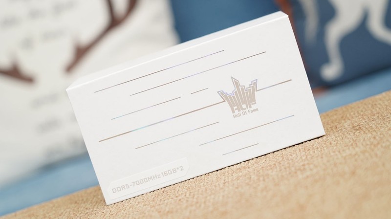 颜值性能我全都要，影驰金属大师5080评测&白色海景房主机分享