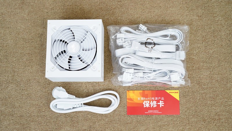 颜值性能我全都要，影驰金属大师5080评测&白色海景房主机分享