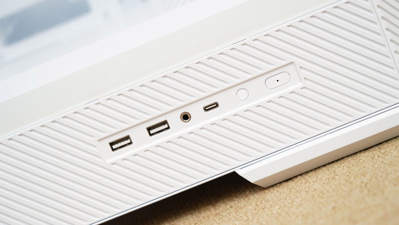 颜值性能我全都要，影驰金属大师5080评测&白色海景房主机分享