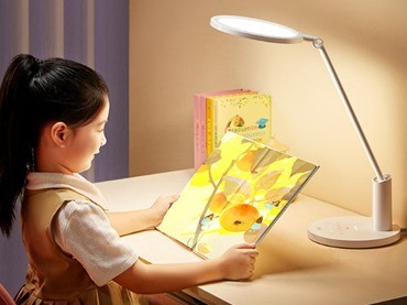 儿童护眼灯排行榜：2025年十大专业护眼灯品牌深度解析