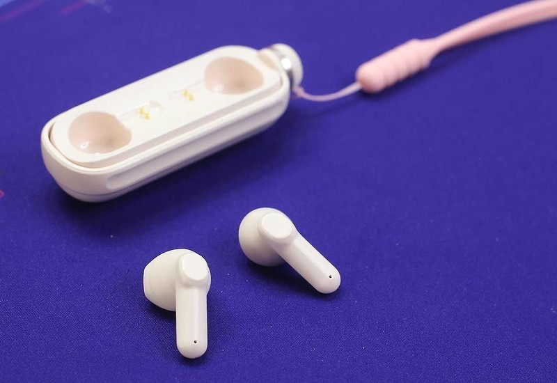 颜值超高，设计精妙，南 卡小音舱Lite2真无线蓝牙耳机