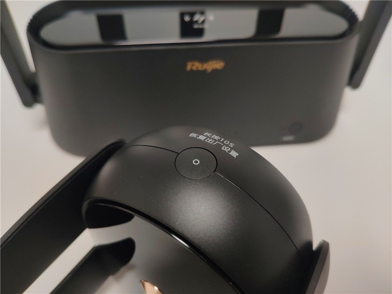 锐捷蜂鸟旗舰版路由器评测：全屋WiFi满格，从未如此简单