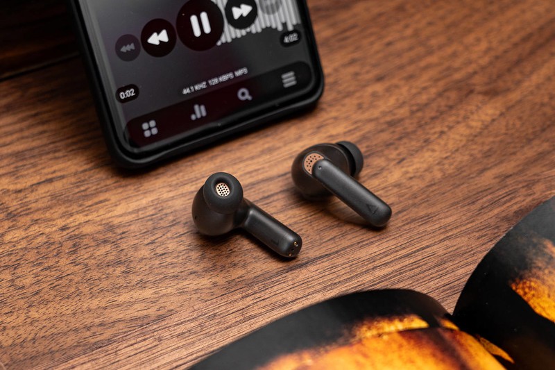 耳机革命 | 创新AURVANA ACE：xMEMS固态全硅发声单元，突破音质瓶颈