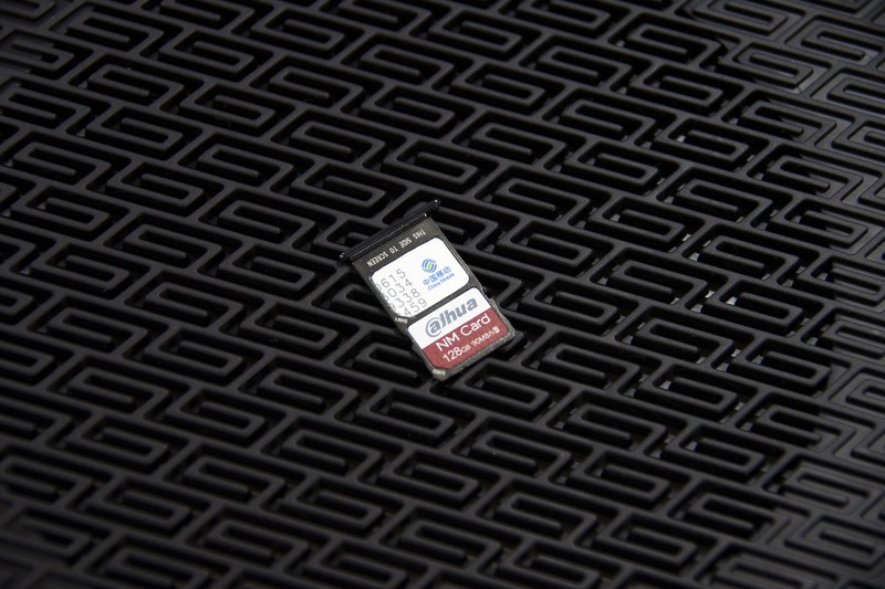 扩展手机内容，大华NM存储卡显身手！