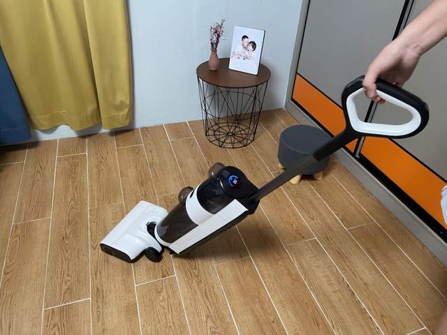 家务偷懒神器，3K配置，2K价格，石头A10洗地机深度体验