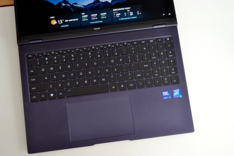 英特尔这牙膏挤爆了！Ultra 5 125H有多强？荣耀MagicBook Pro 16首测