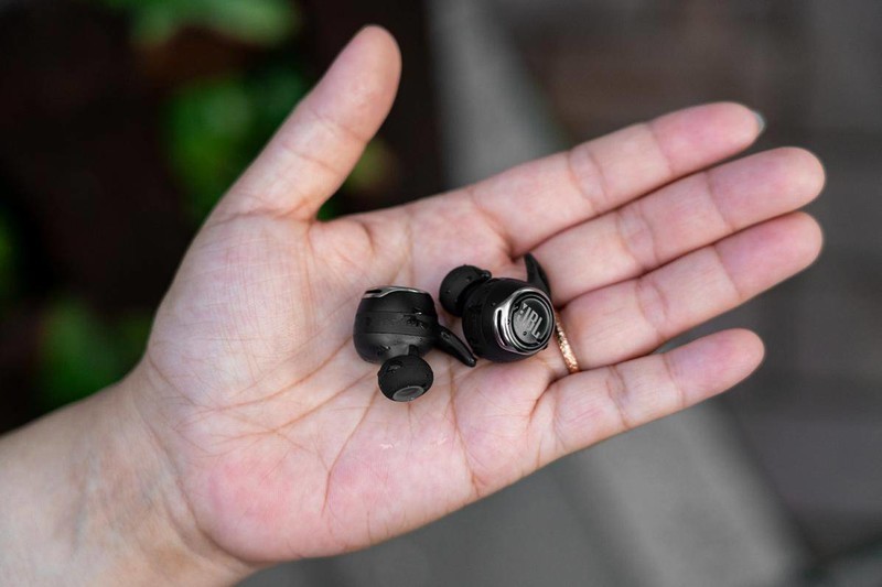 游泳耳机推荐品牌有哪些？2025高性价比游泳耳机爆款盘点，买前必看！