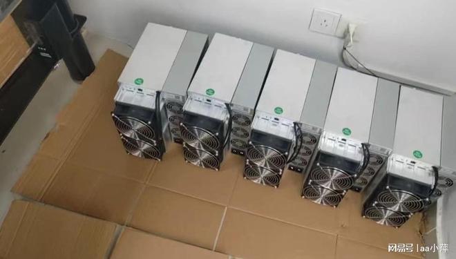 狗王DG1+14G矿机性价比分析