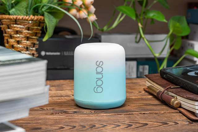 王心凌青睐有加，sanag塞那X6S渐变色音箱，来自英国的音质贵族