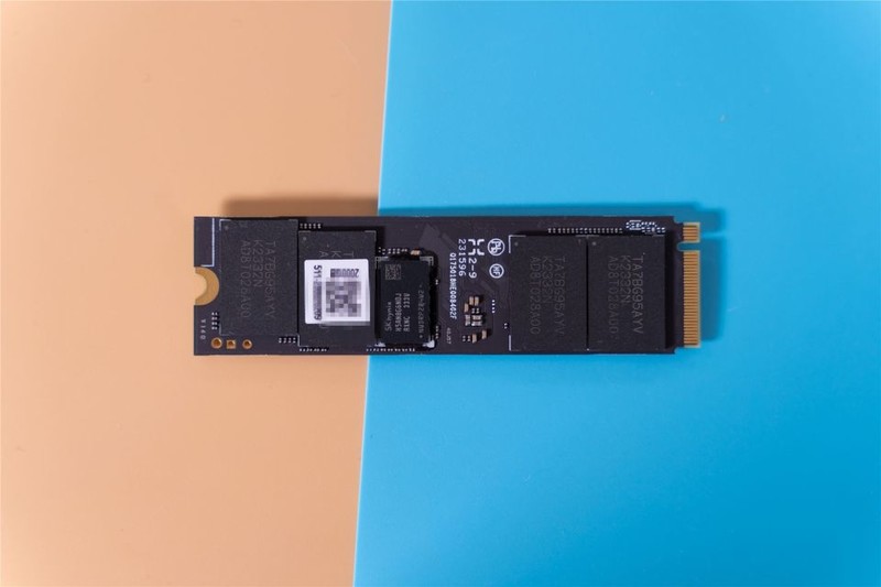独立缓存+顶级性能，还支持个人送保，PNY CS3140固态上手评测！