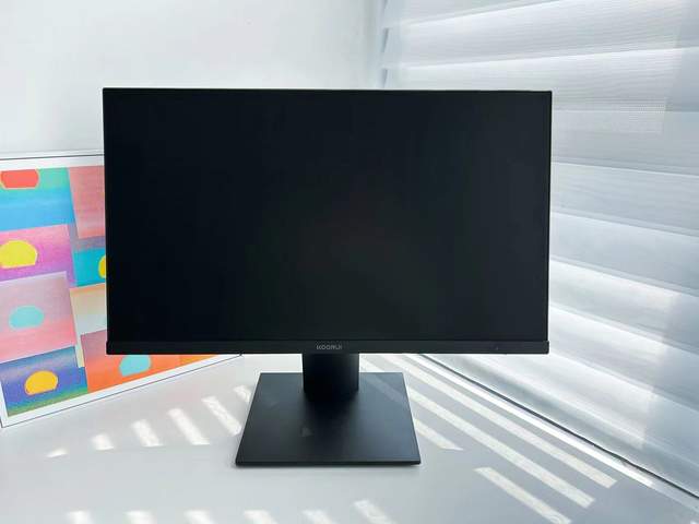 极致性价比之选！科睿P4显示器高清画质震撼亮相