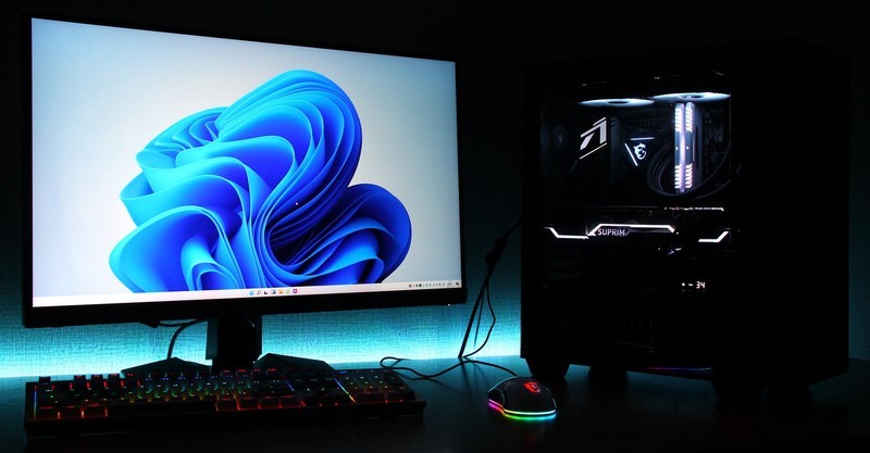 带来更大惊喜，让粉丝获得更大利益，游戏显示器选它就对了