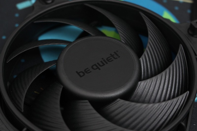 bequiet！SILENT WINGS 4和SILENT WINGS PRO 4风扇开箱测试
