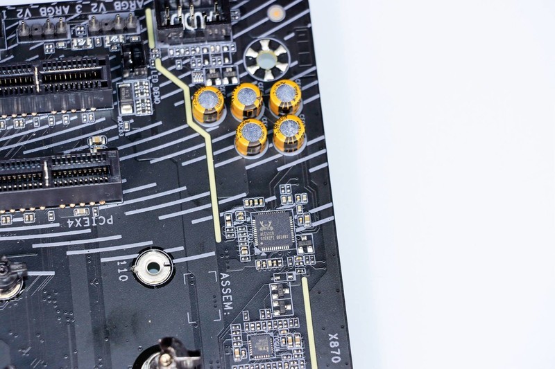 9800X3D 它来了！史诗级游戏流畅度加强