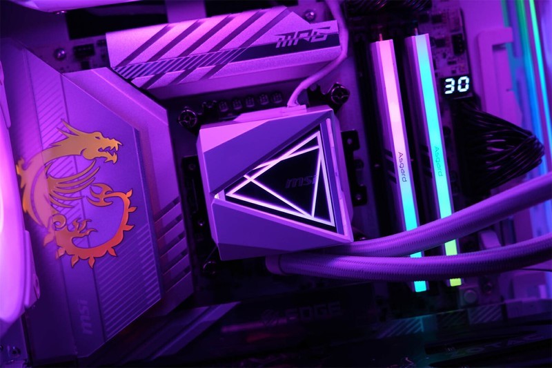 酷睿 Ultra 200S遭遇劲敌！微星MAG CORELIQUID I360 WHITE来袭