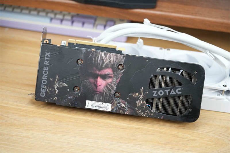 酷睿 Ultra 200S遭遇劲敌！微星MAG CORELIQUID I360 WHITE来袭