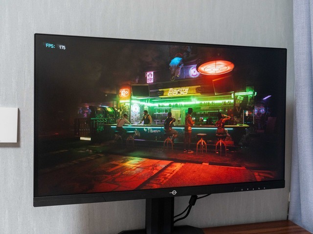 700多的满血小金刚？！泰坦军团P2712R游戏显示器晒单