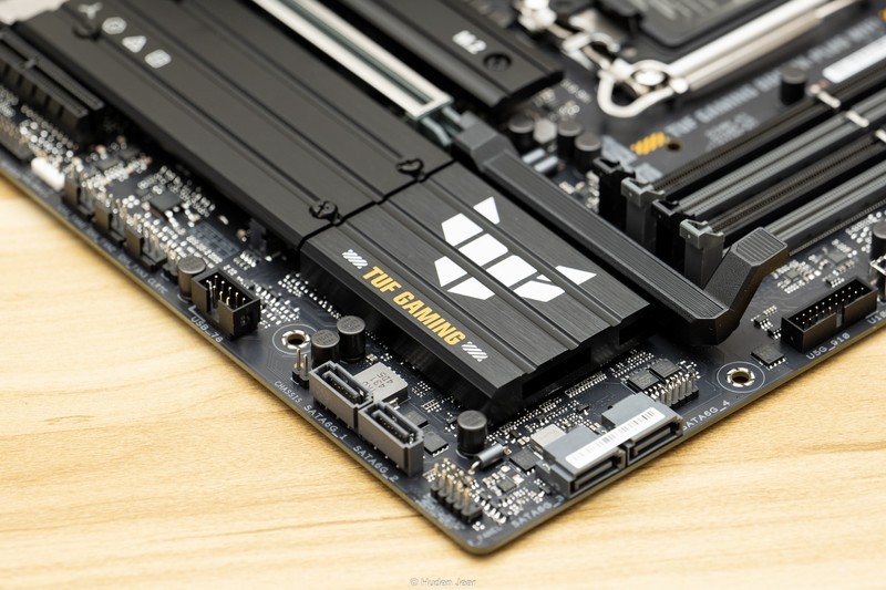 满满当当！TUF B860M+U7 265K+夜神5080紧凑matx装机