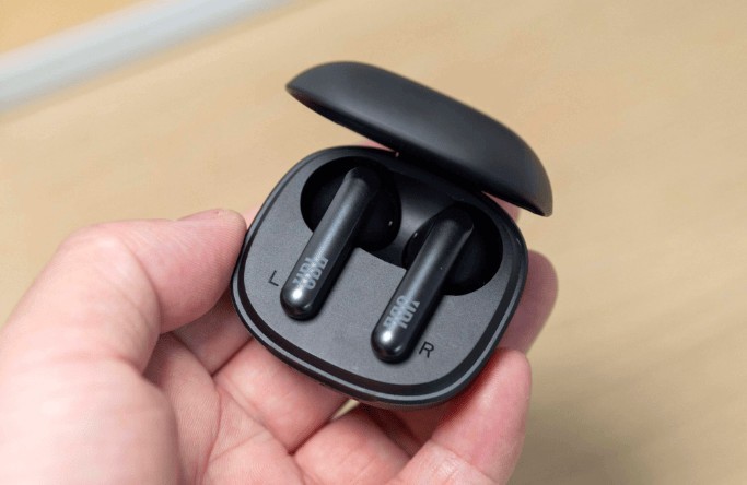 什么牌子的蓝牙耳机好用性价比高？蓝牙耳机排行榜2025前十名推荐