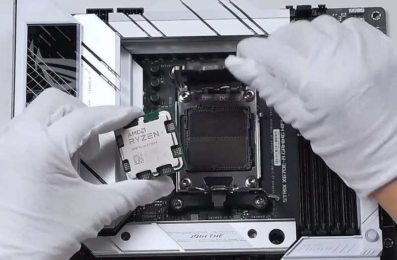 14700KF vs 9700X：谁才是真正的性能怪兽？