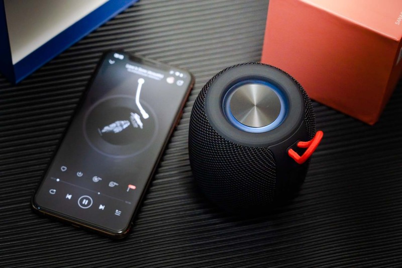 SANAG M11无线蓝牙音箱评测：体积小巧，能量巨大，户外旅游必备