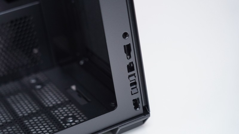 双面全透+六面快拆模组化设计，爱国者月光宝盒 镜装机评测