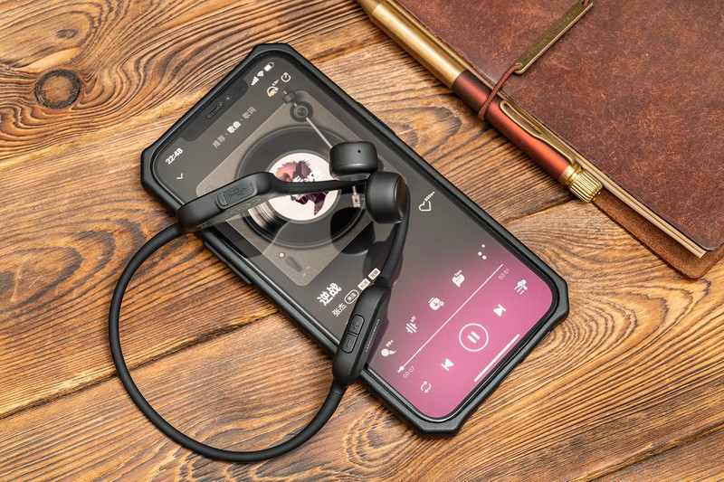 骨传导价格都那么贵，难道就没有质优价美？Dacom Explore E80体验