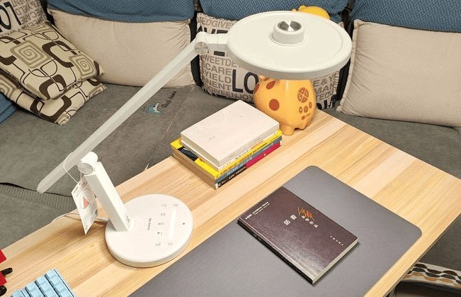 护眼台灯什么牌子好一点？精选五款热销护眼台灯品牌回顾