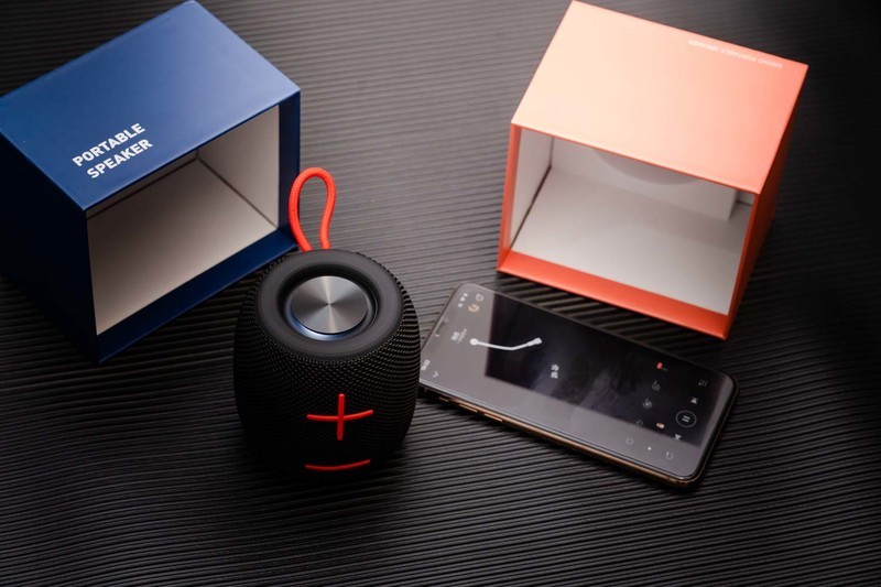 SANAG M11无线蓝牙音箱评测：体积小巧，能量巨大，户外旅游必备