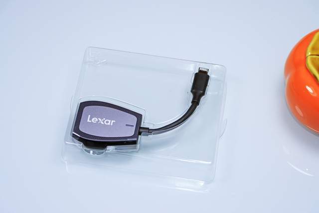 佳能 90D + 雷克沙 1800X 128G SD 卡的连拍测试，以及 4K 视频录制