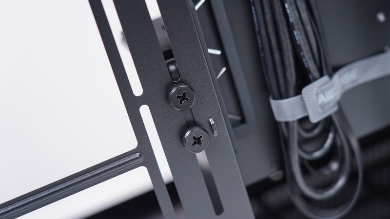 双面全透+六面快拆模组化设计，爱国者月光宝盒 镜装机评测