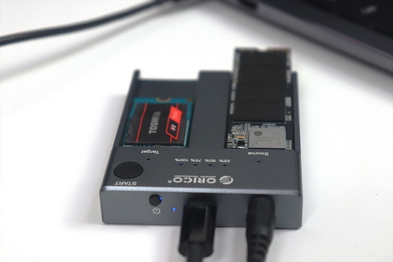 拆机M.2固态硬盘莫闲置，新旧2块一键对拷，双盘位SSD底座更实用