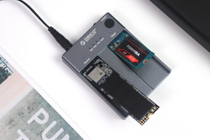 拆机M.2固态硬盘莫闲置，新旧2块一键对拷，双盘位SSD底座更实用